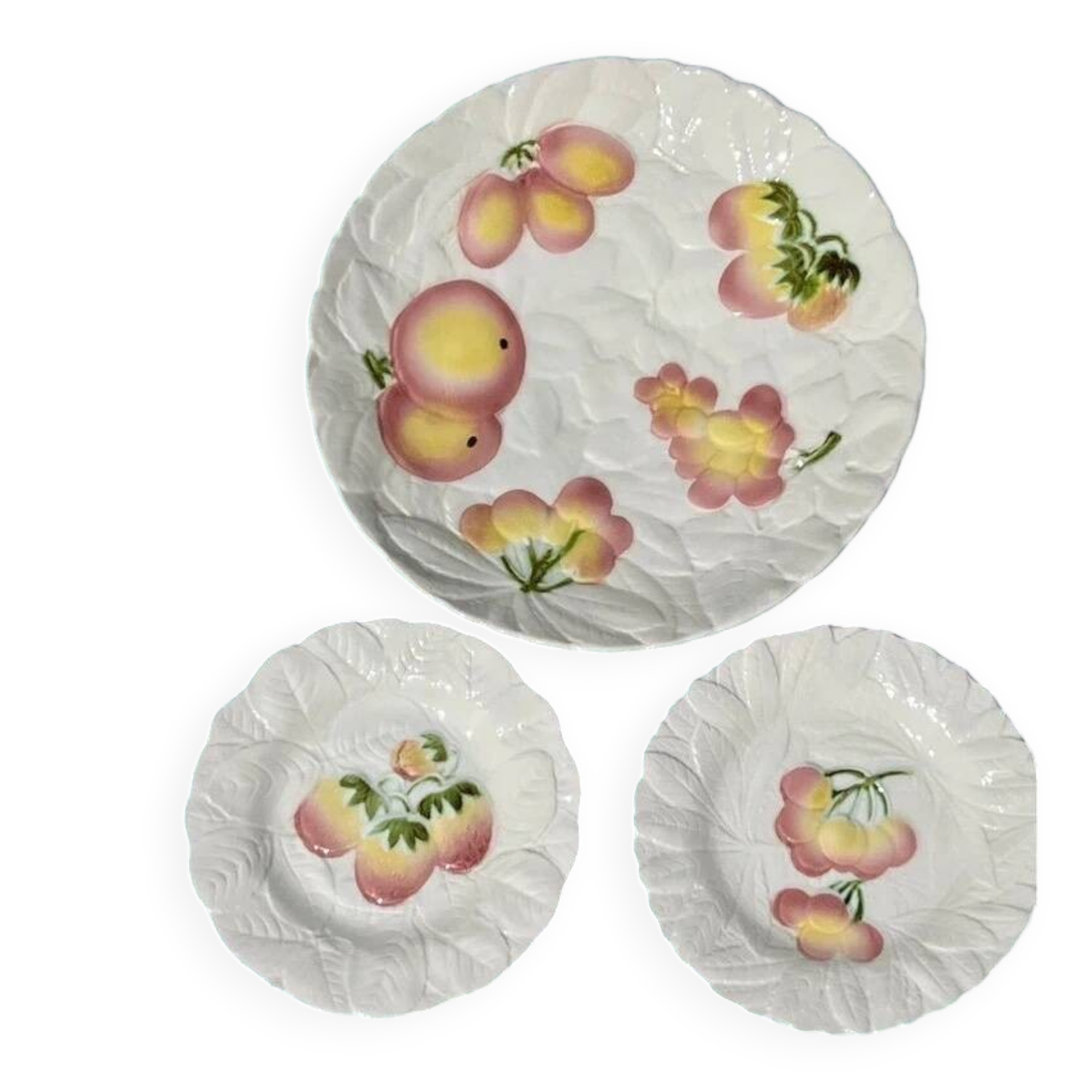Plat à tarte et deux assiettes à dessert en barbotine de Sarreguemines