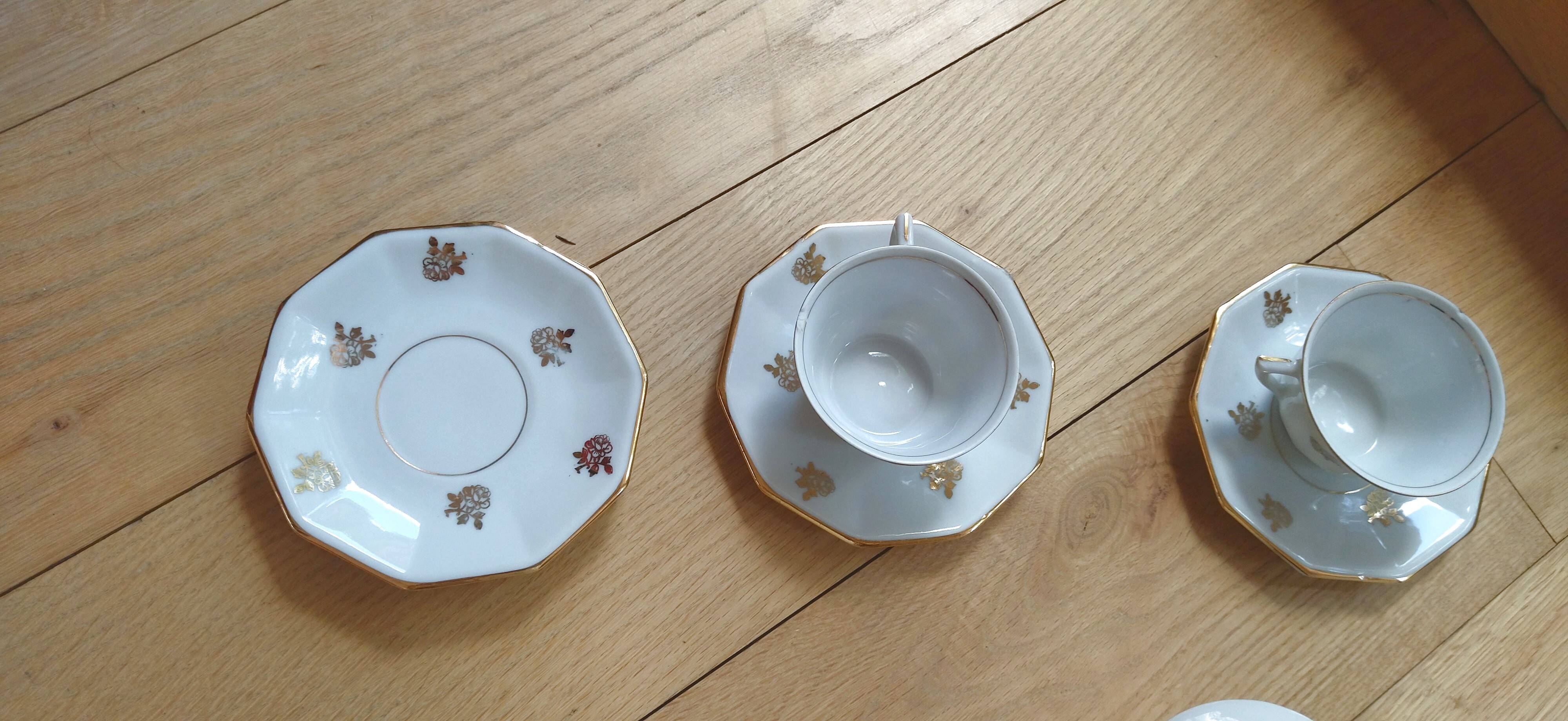 Antique coffee or tea service in fine porcelain from the 1930s.
