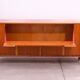 Commode moderne du milieu du siècle en noyer par František Jirák, années 1960, Tchécoslovaquie
