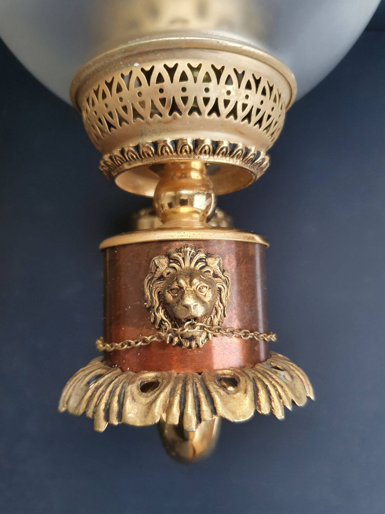 Pair of bronze wall sconces in Empire/Napoleon III style.