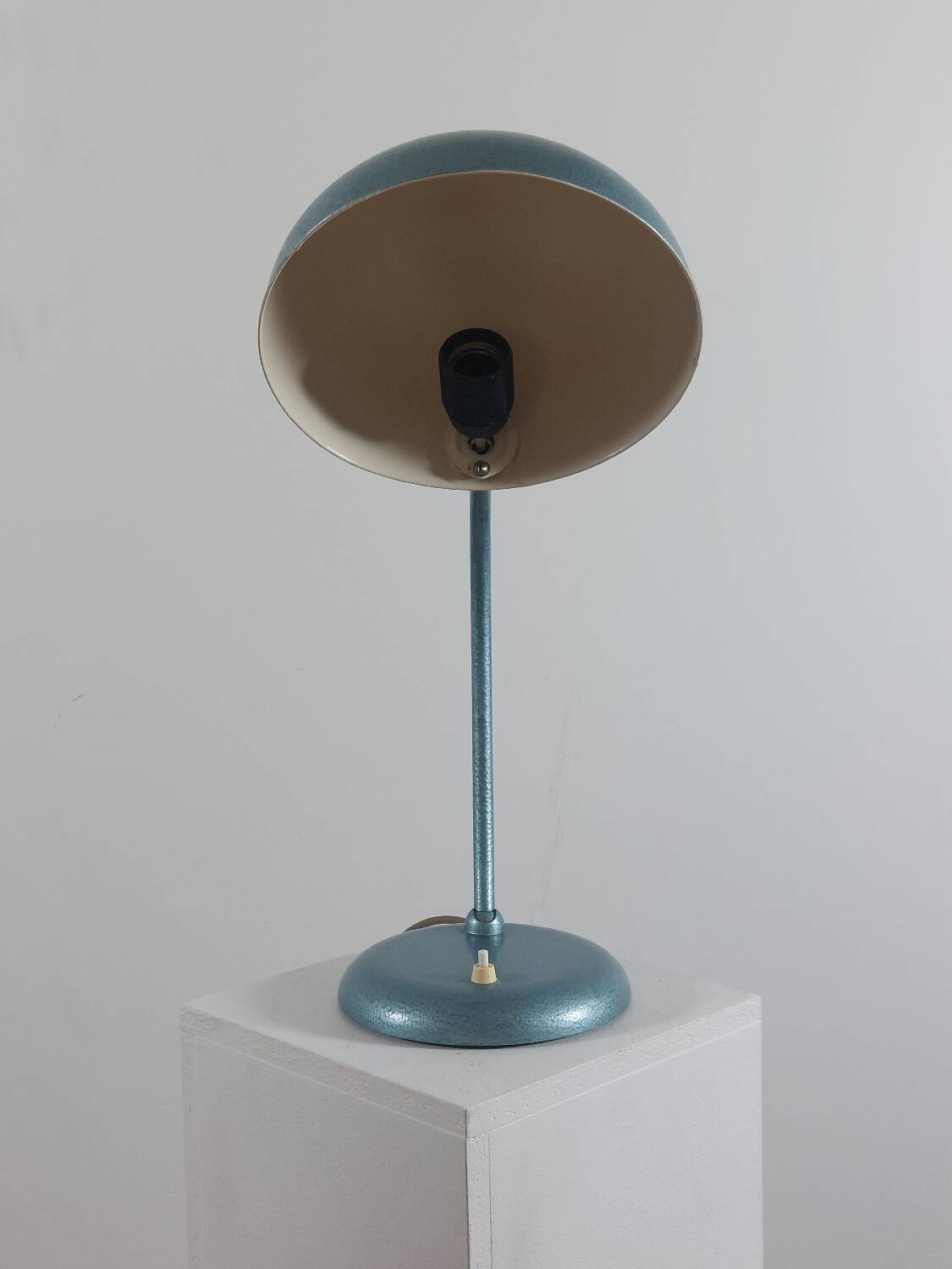 1940s Bauhaus-style workshop desk lamp by Gebrüder Cosack