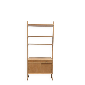 Bibliothèque haute scandinave