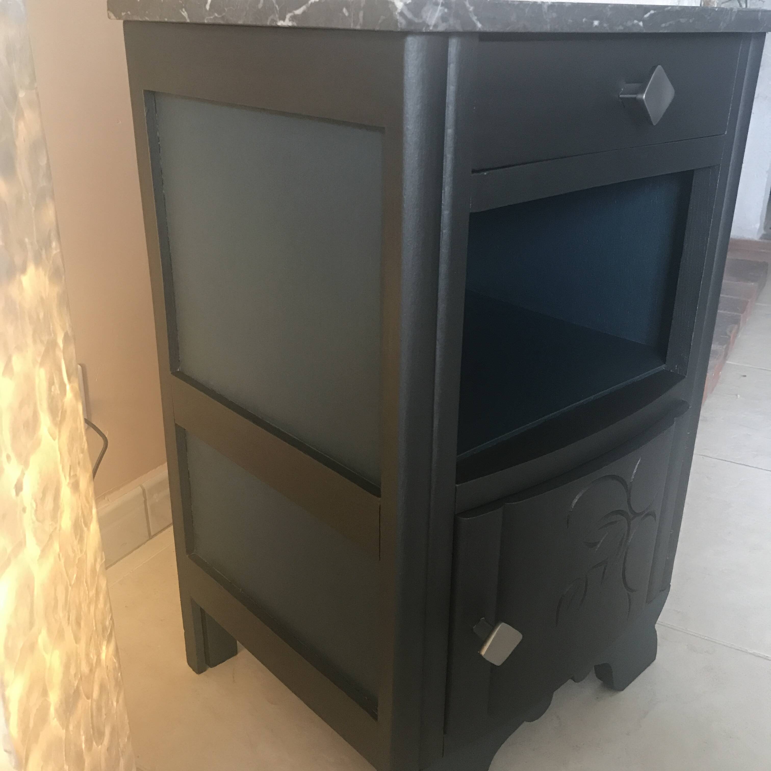 Art deco madeleine bedside table