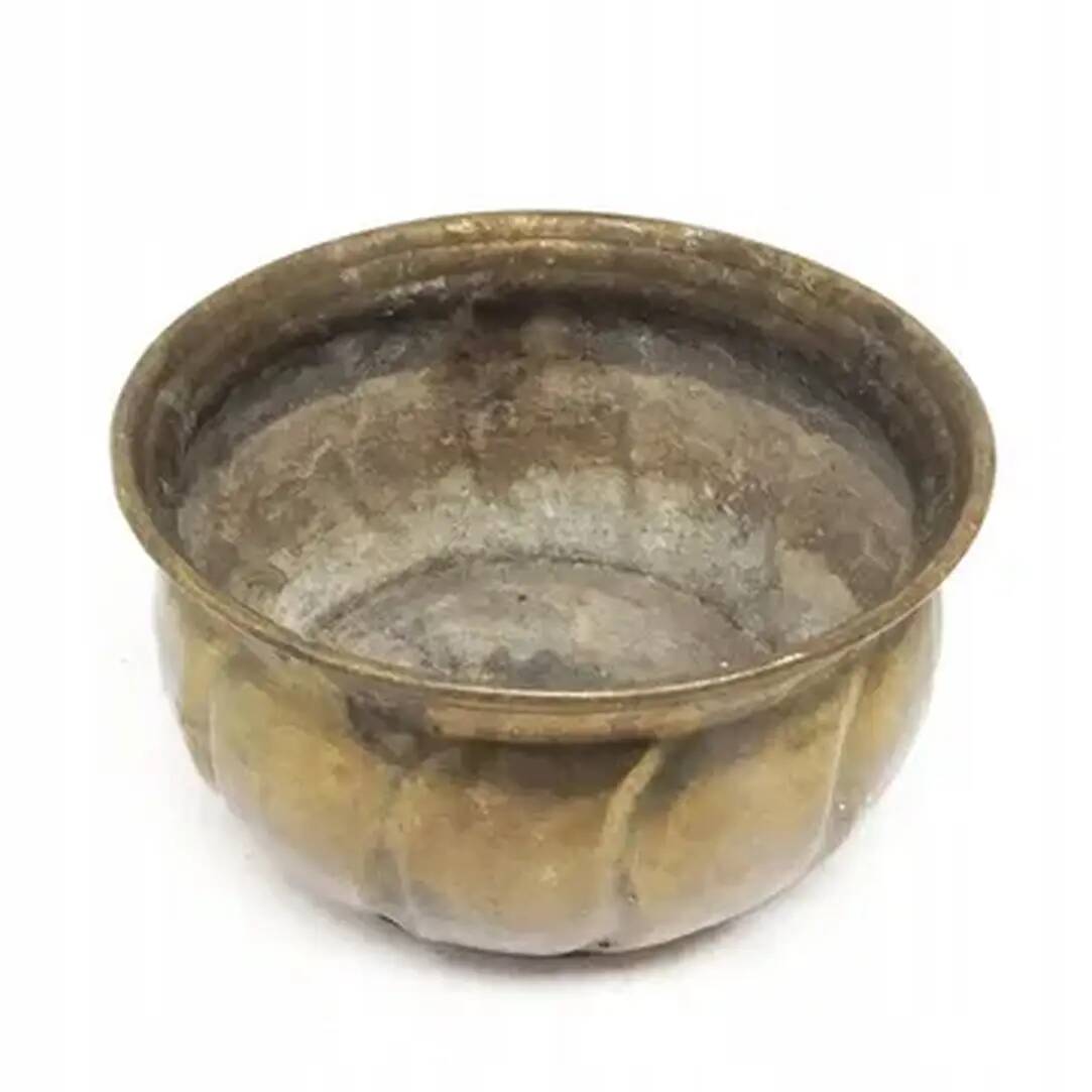 Art Deco flowerpot cover, brass, Poland, 1970s
