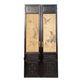 Paire de portes Chinoises du XIXe ornée de 2 peintures sur soie