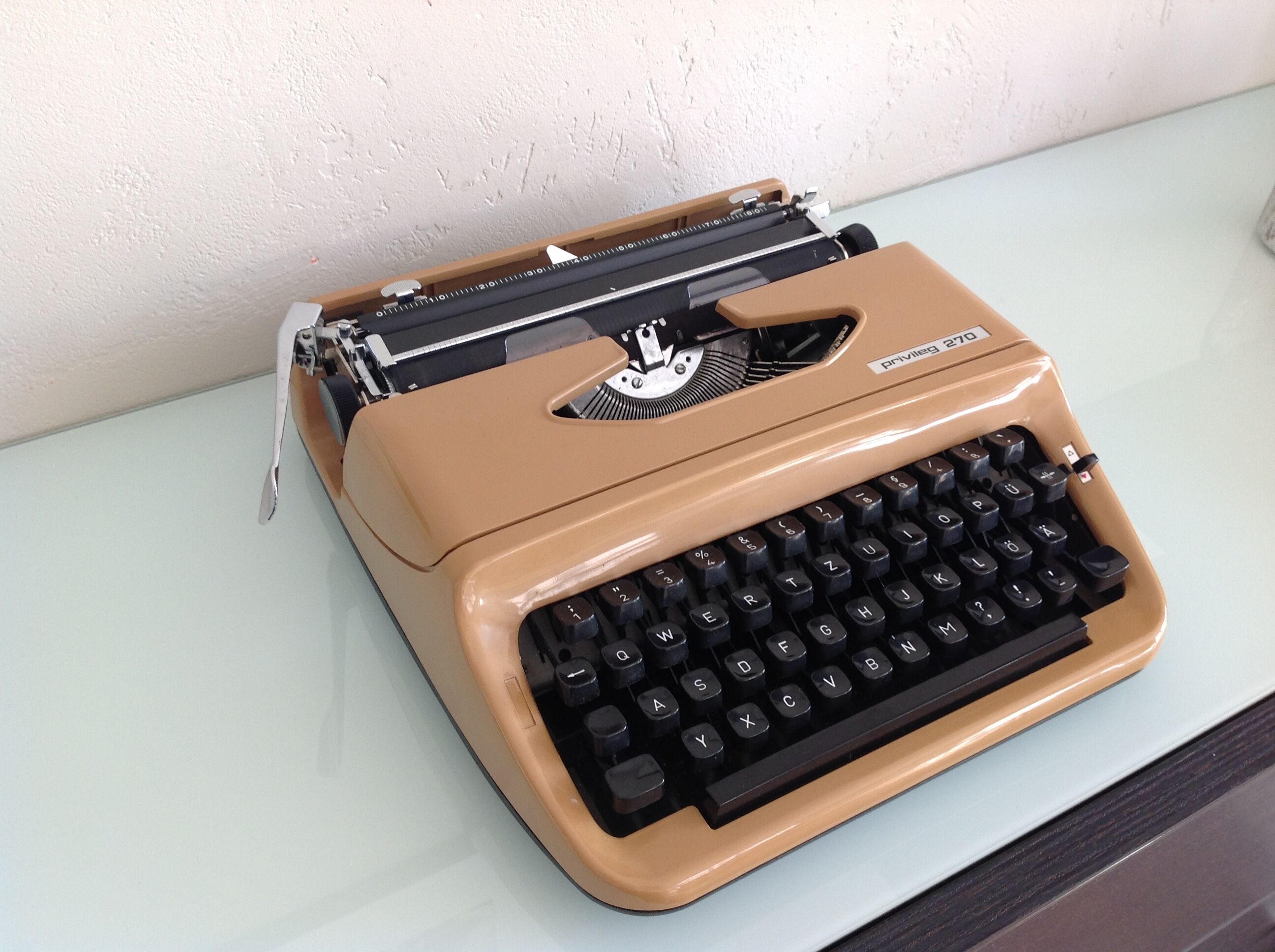 Privileg 270 typewriter 60/70