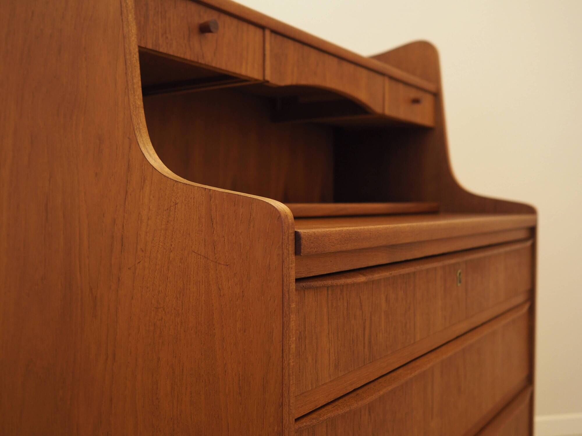 Bureau secrétaire en teck danois avec hutch, années 1970