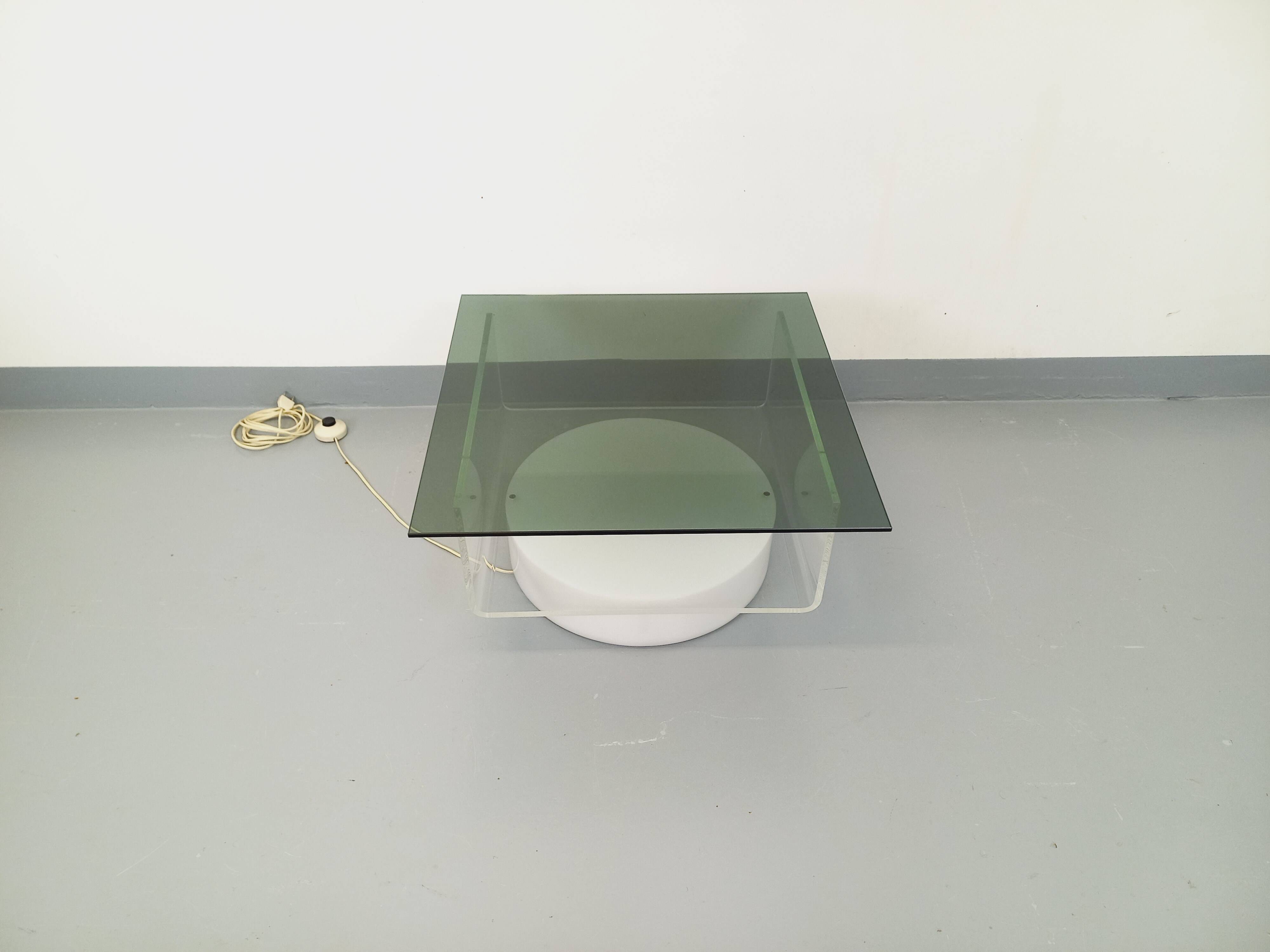 Vintage Italian square illuminated coffee table in glass and plexiglass