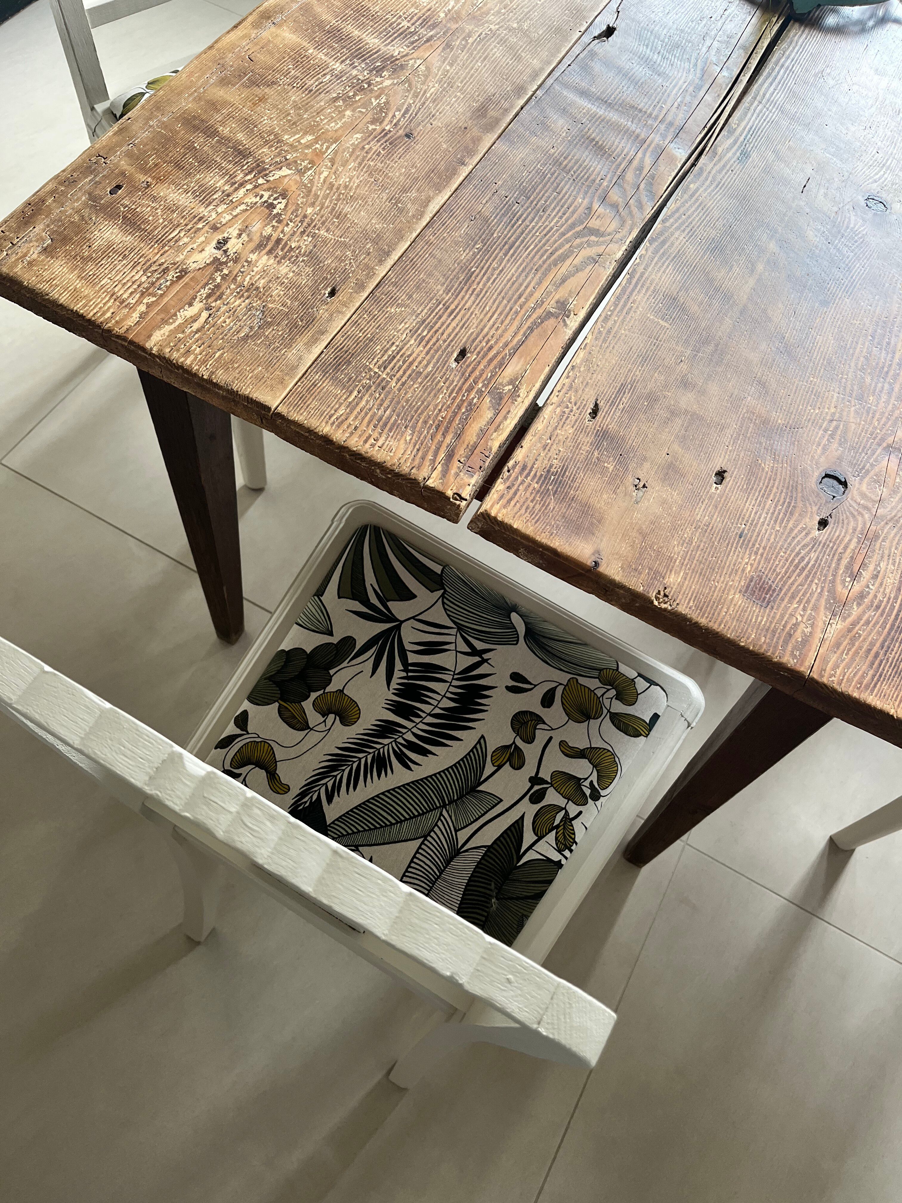 5 relooked antique chairs