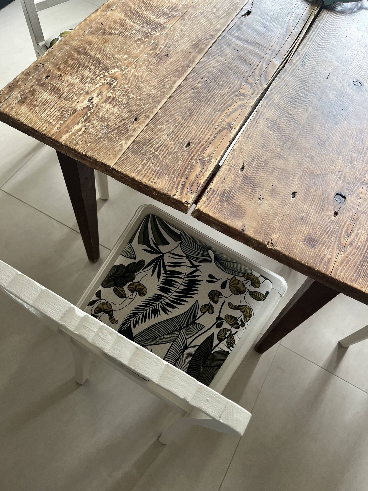 5 relooked antique chairs