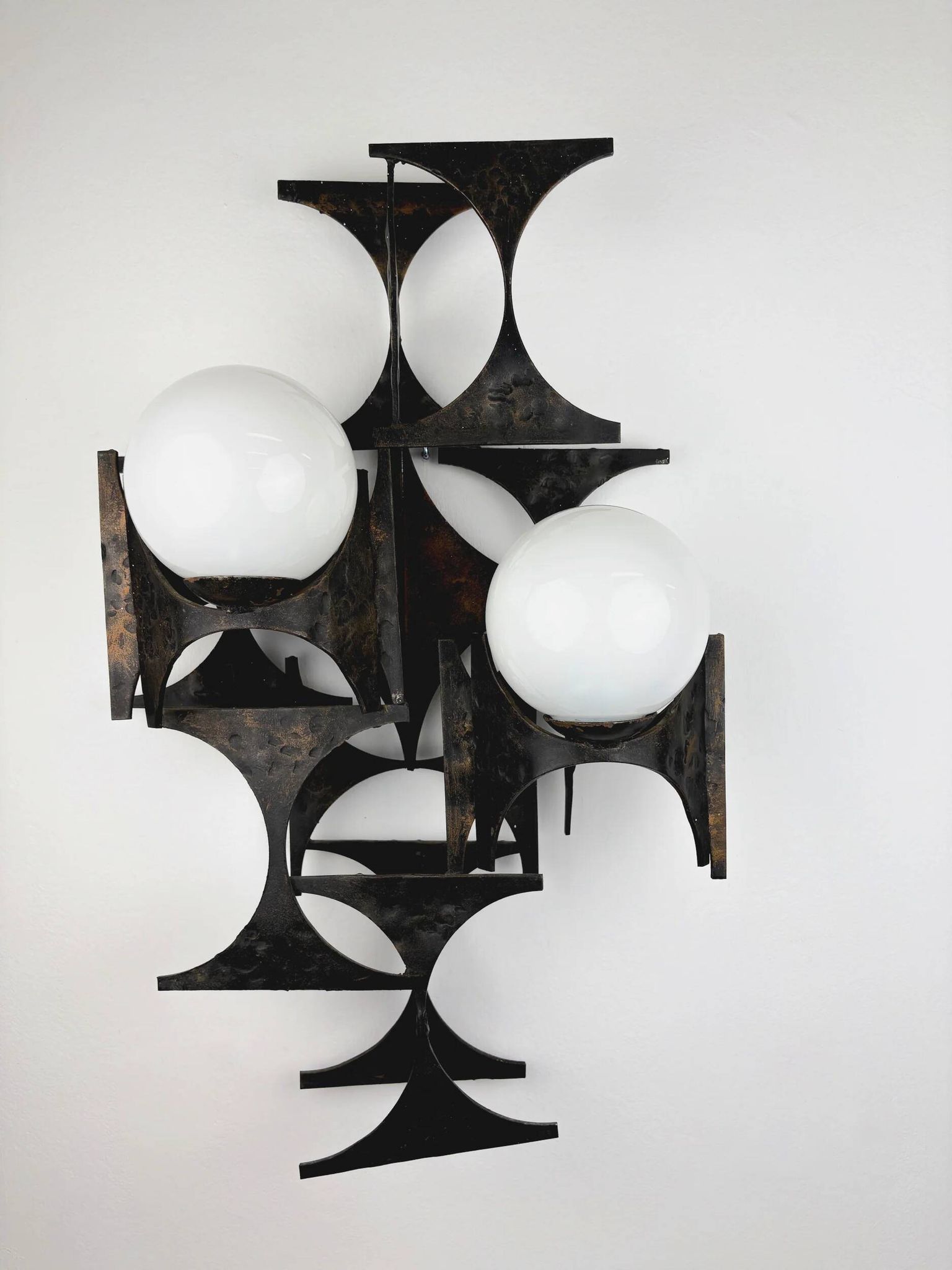 Large brutalist & sculptural wall light by Marc Weinstein, Germany, 1960s