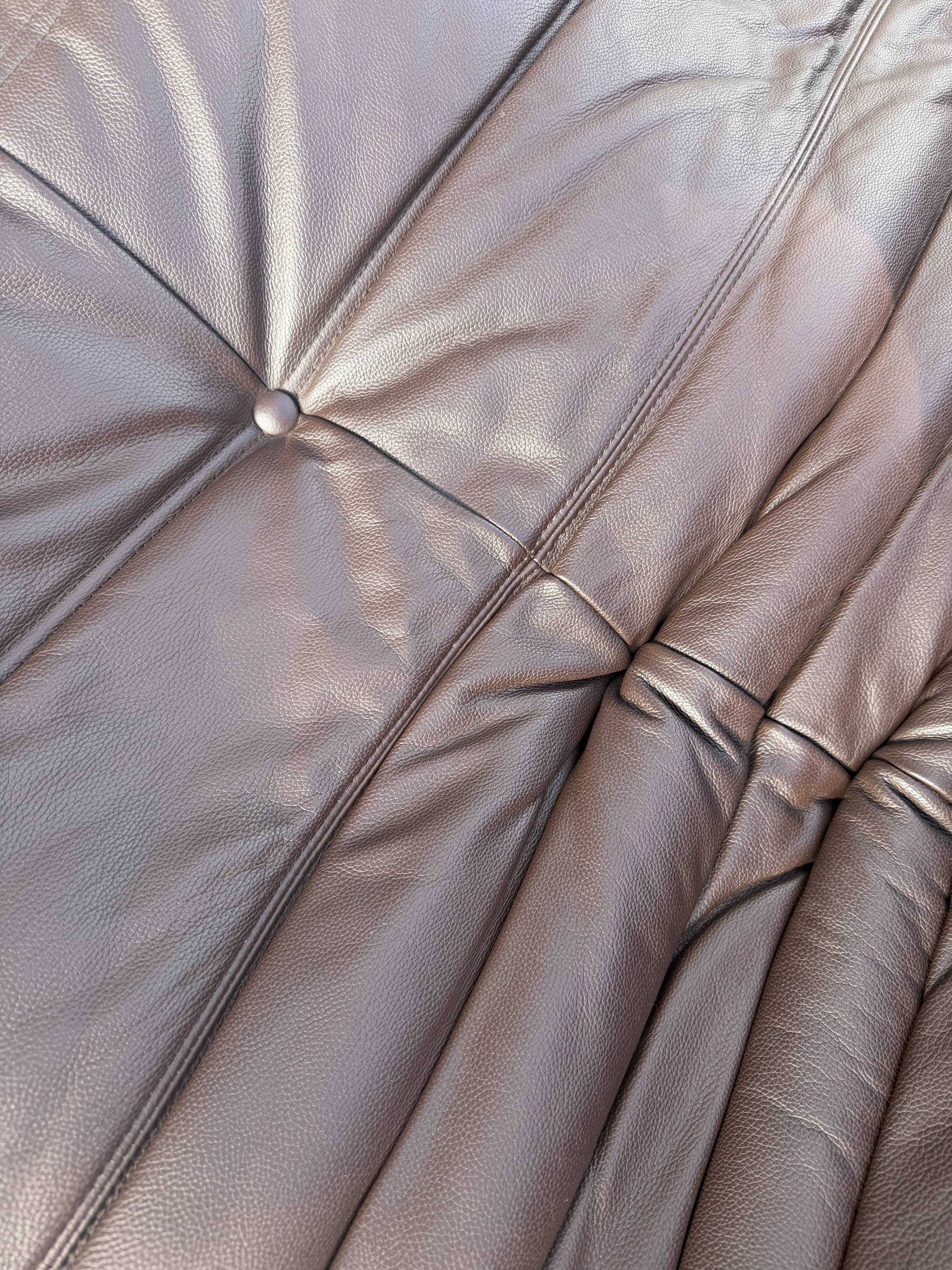 100% authentic Ligne Roset Togo 3-seater in chocolate brown original leather.