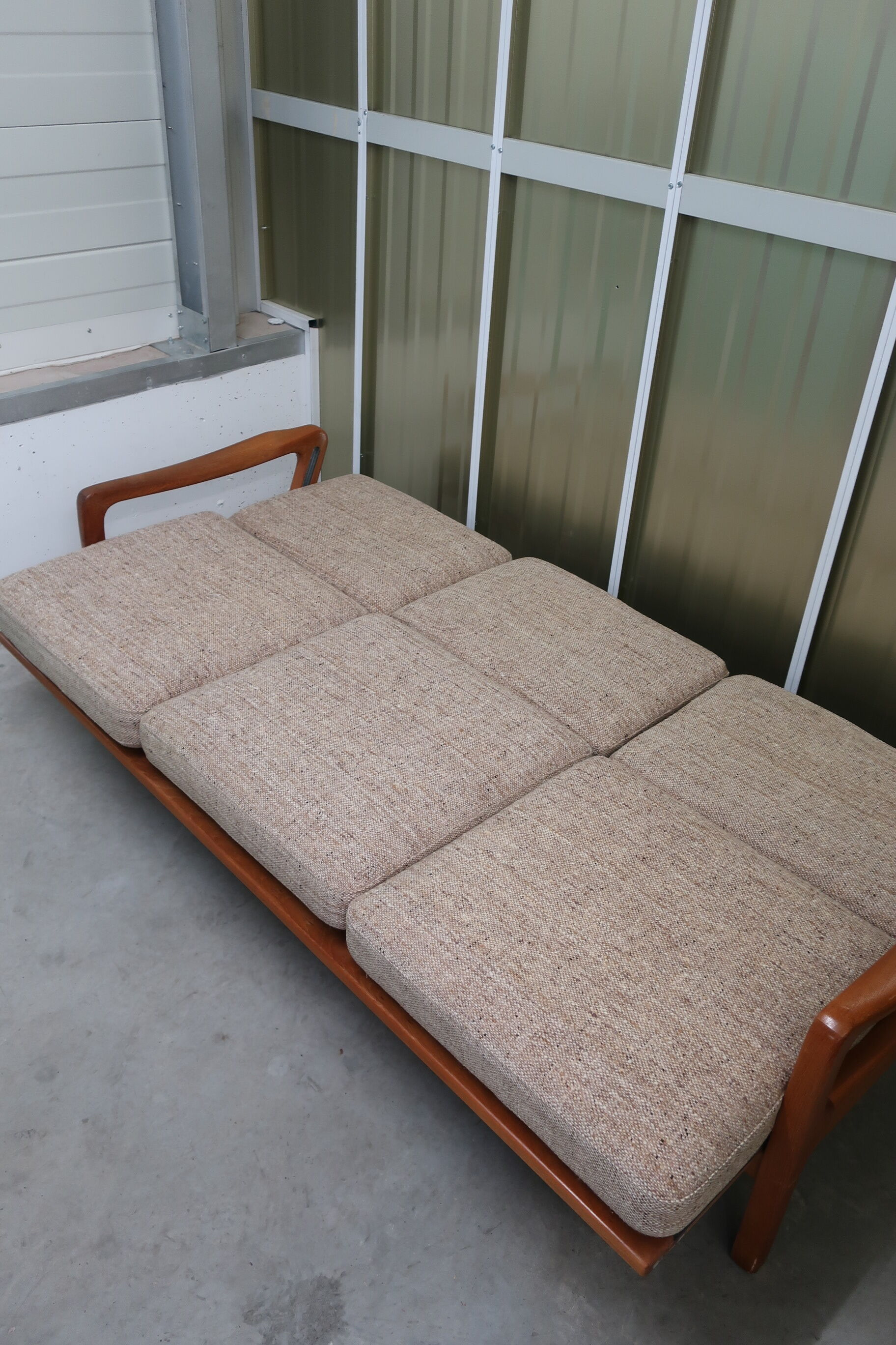 Juul Kristensen 60s daybed sofa in teak