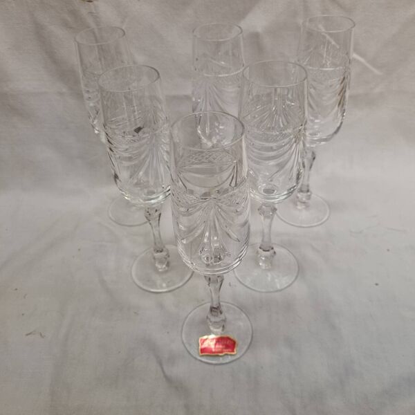 Flutes a champagne cristal St Louis, modèle Gérard
