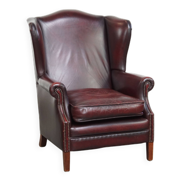 Fauteuil à oreilles en cuir de vache rouge bordeaux de style anglais