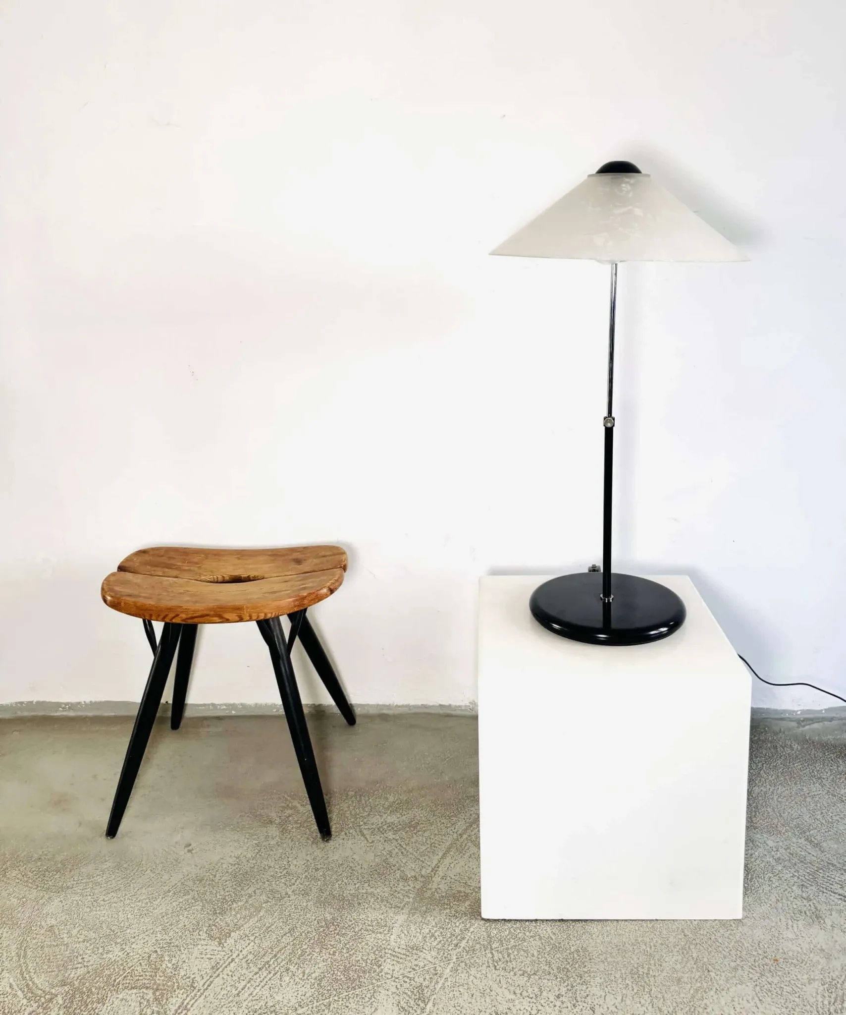Frosted Glass Table Lamp By Af Cinquanta, Italy, 1980S