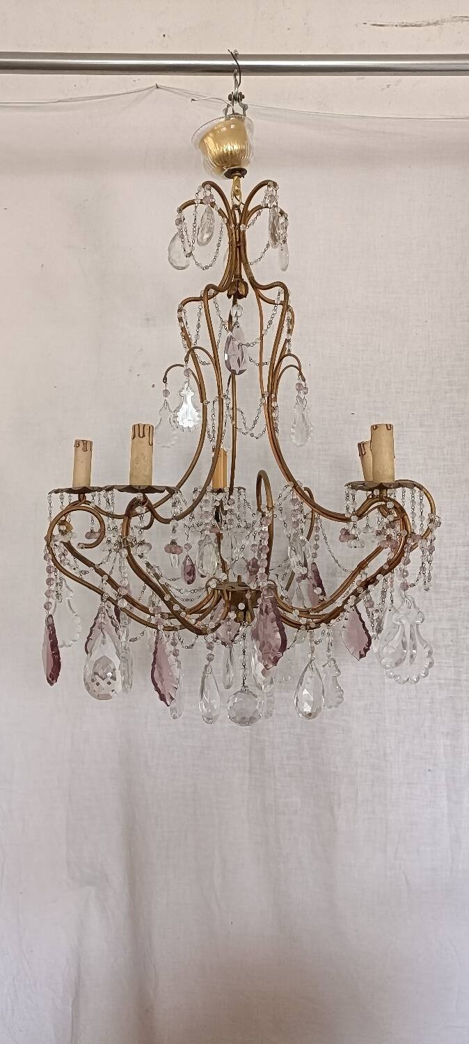 Chandelier with colored tassels