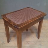 Adjustable height piano stool