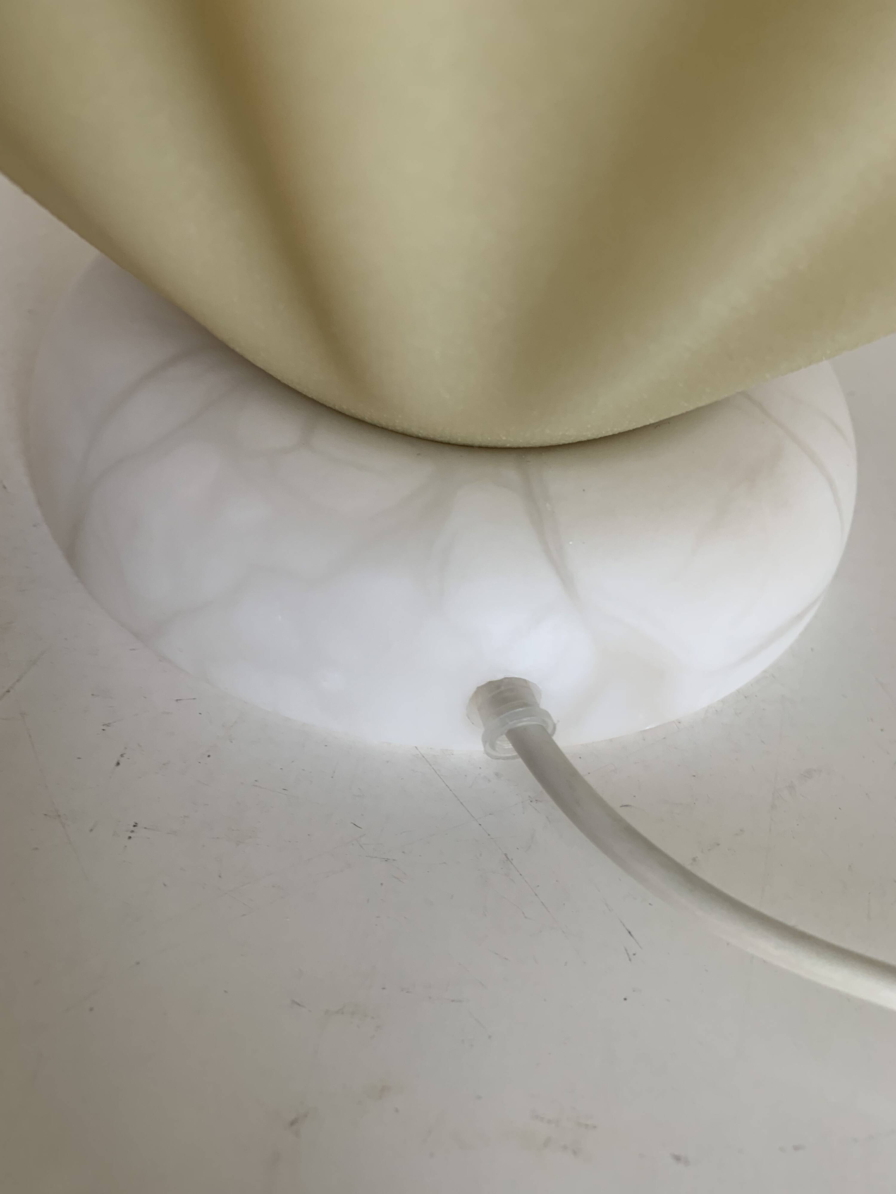 Vintage 1970 Georgia Jacob Corolle lamp, yellow flave - 51 cm