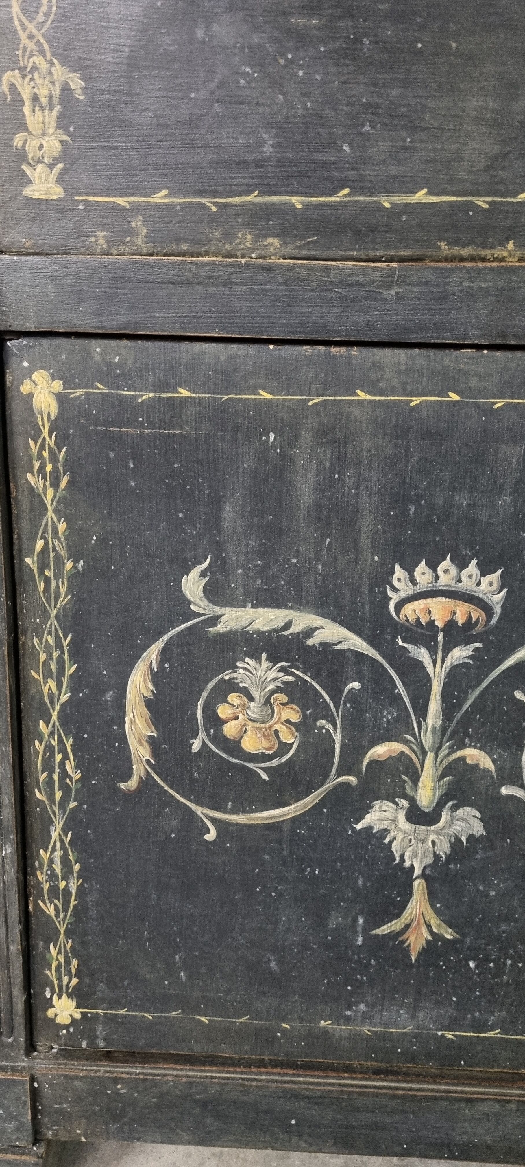 Louis XVI secretary, 18th century