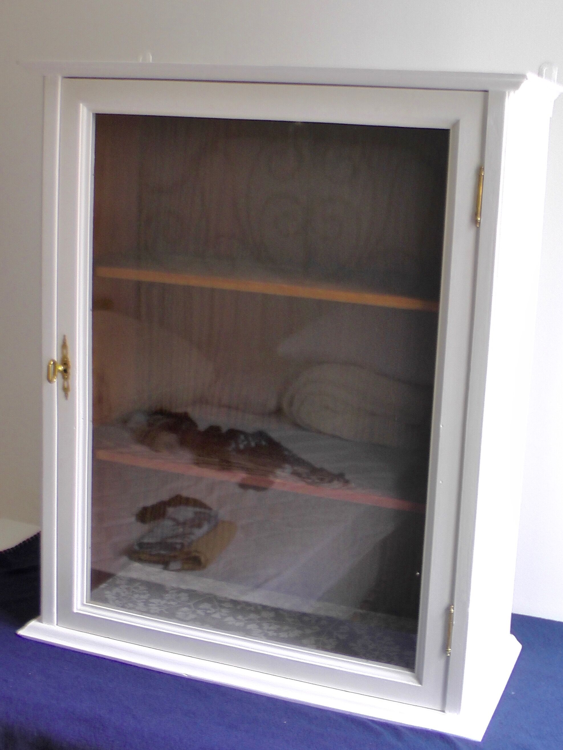 Armoire murale