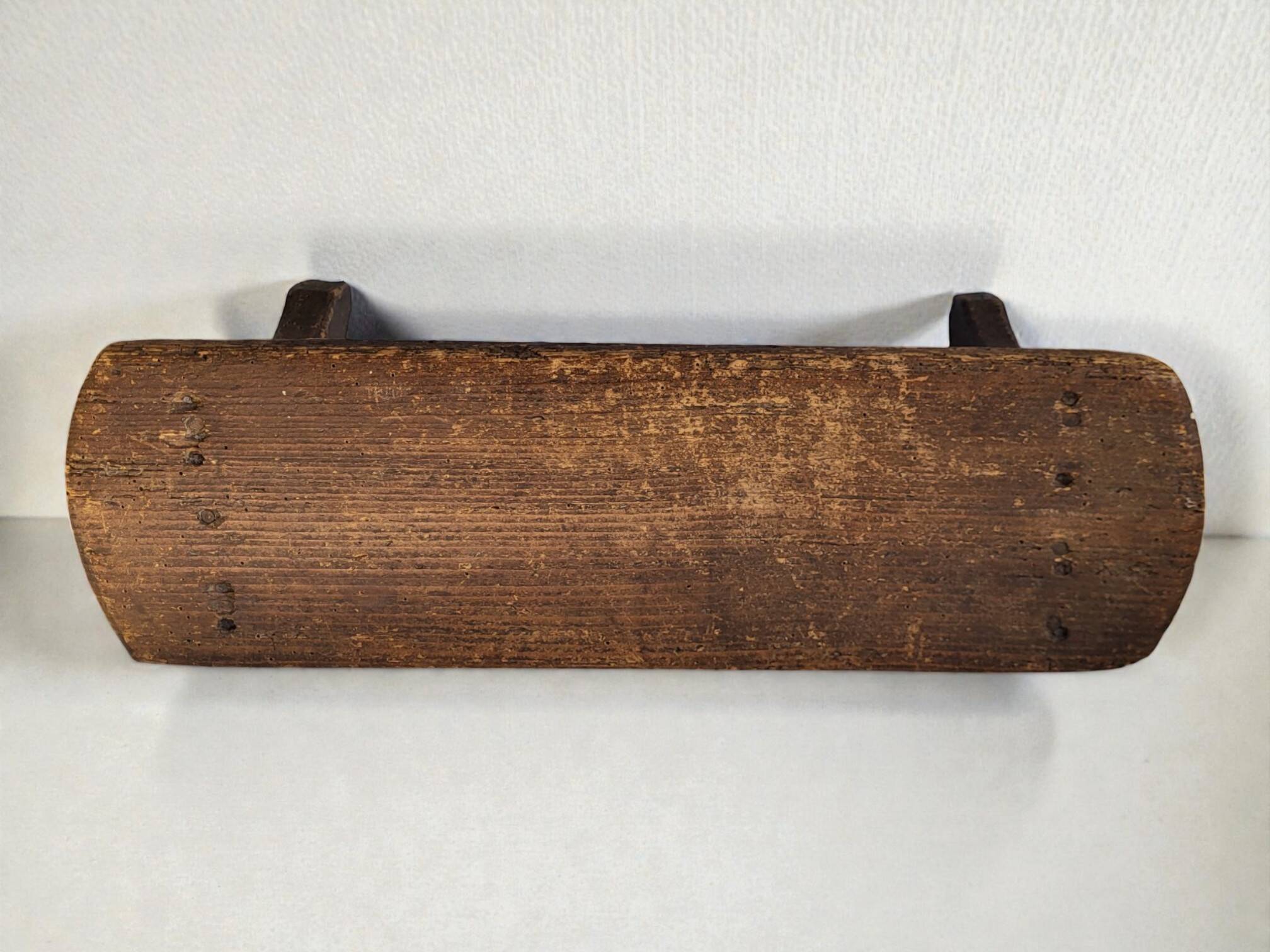 Wooden bench / footrest