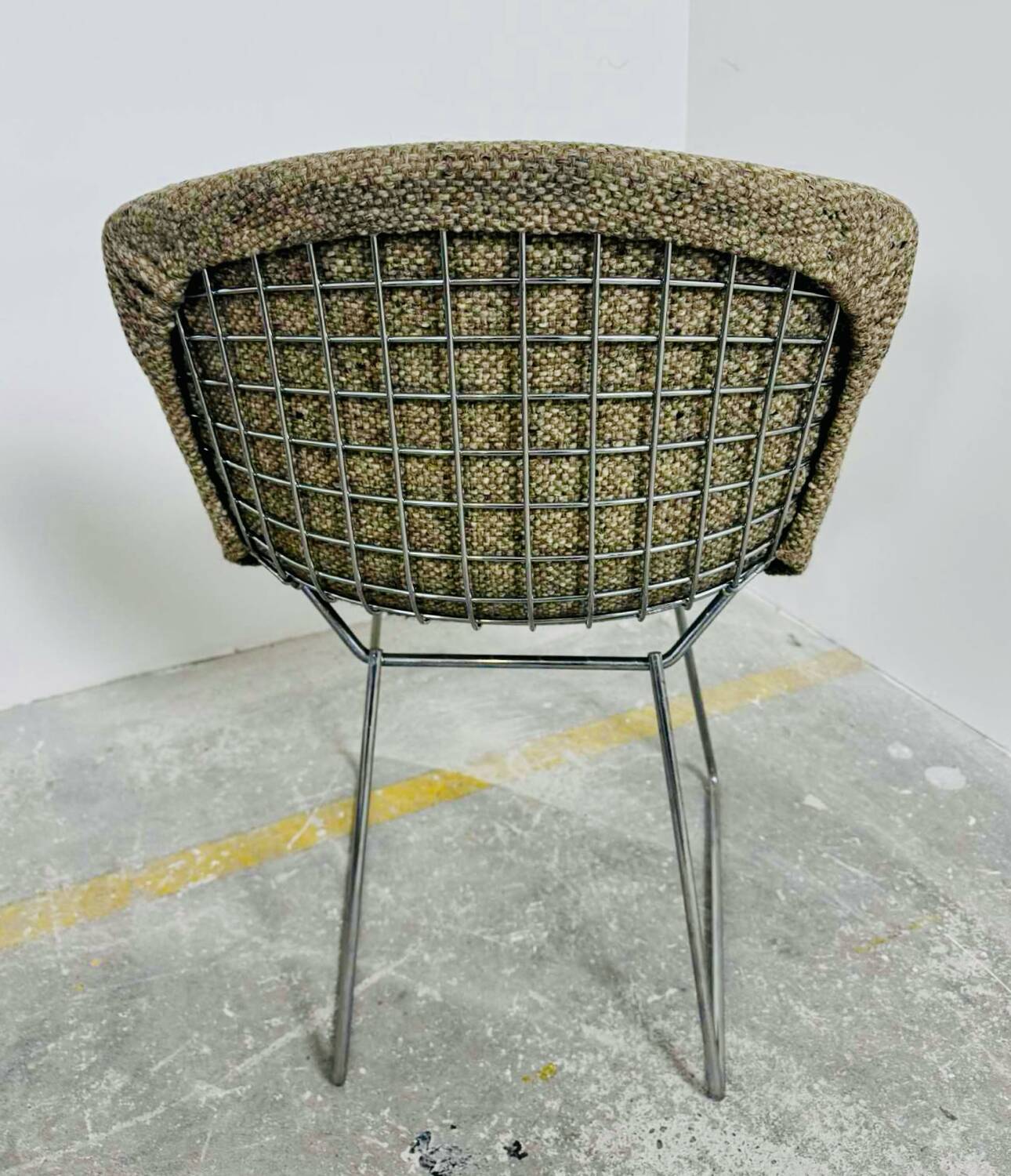 Set of 10 Wire chairs by Harry Bertoia for Knoll