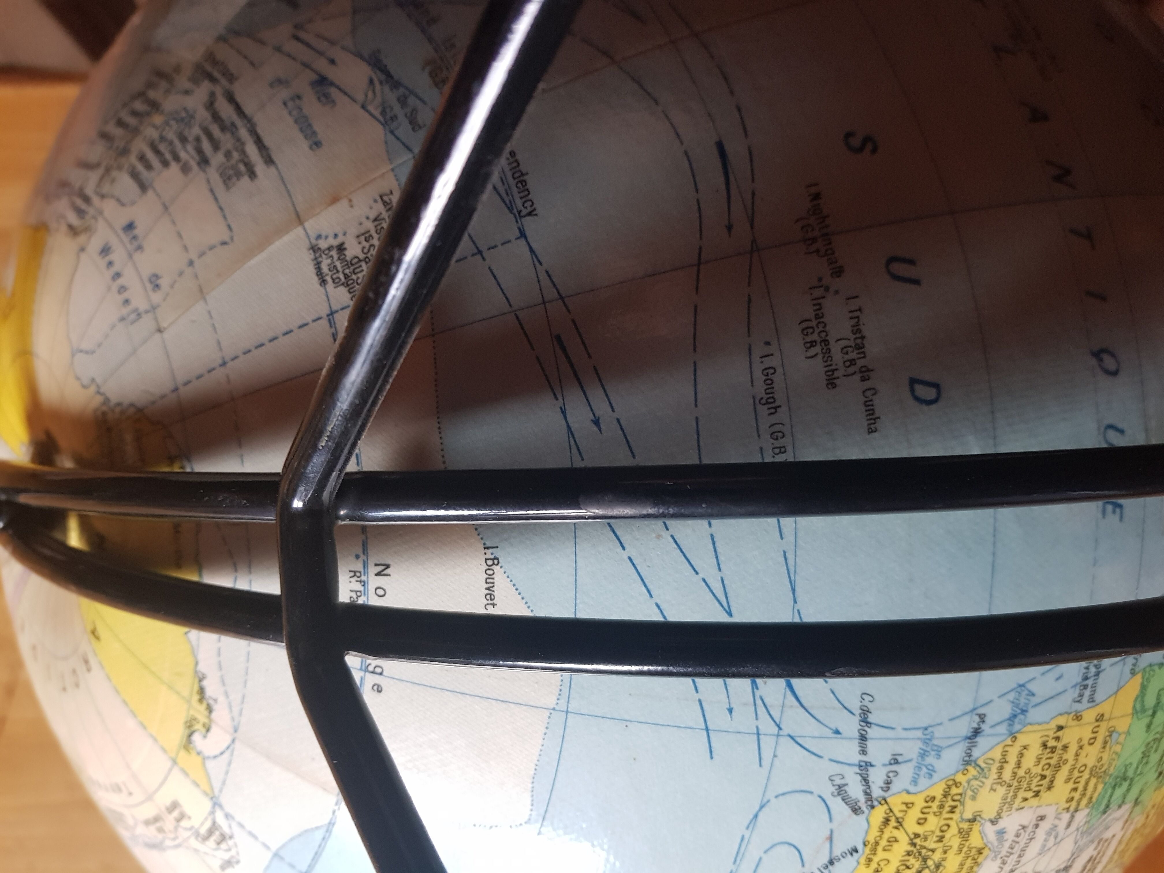 Globe Terrestre "Girard et Barrere" Paris