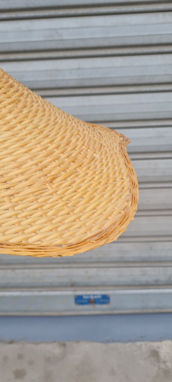 Vintage wicker flower pendant