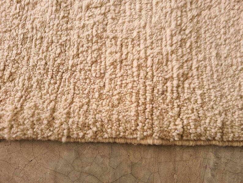 Handmade Beni Mrirt rug, size 150 x 250 cm