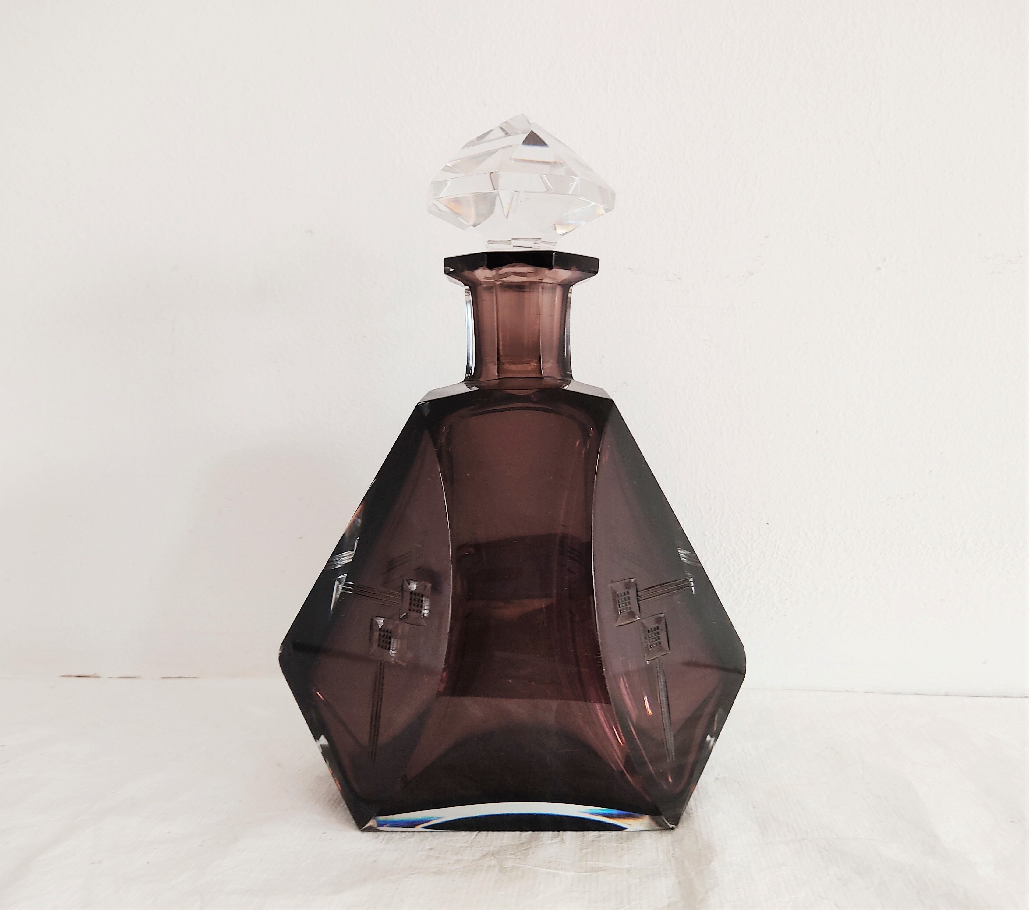 Val Saint Lambert crystal amethyst-coloured carafe