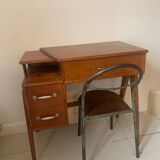 Children's desk