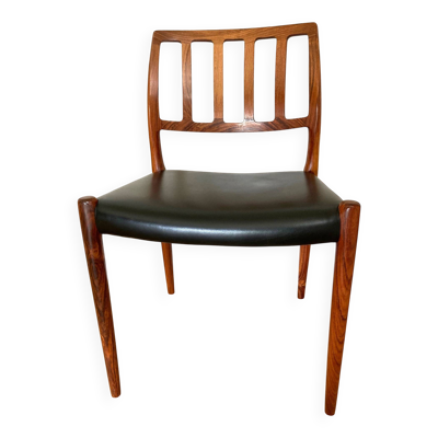 Chaise danoises Modèle 83 en palissandre par Niels Moller, 1974