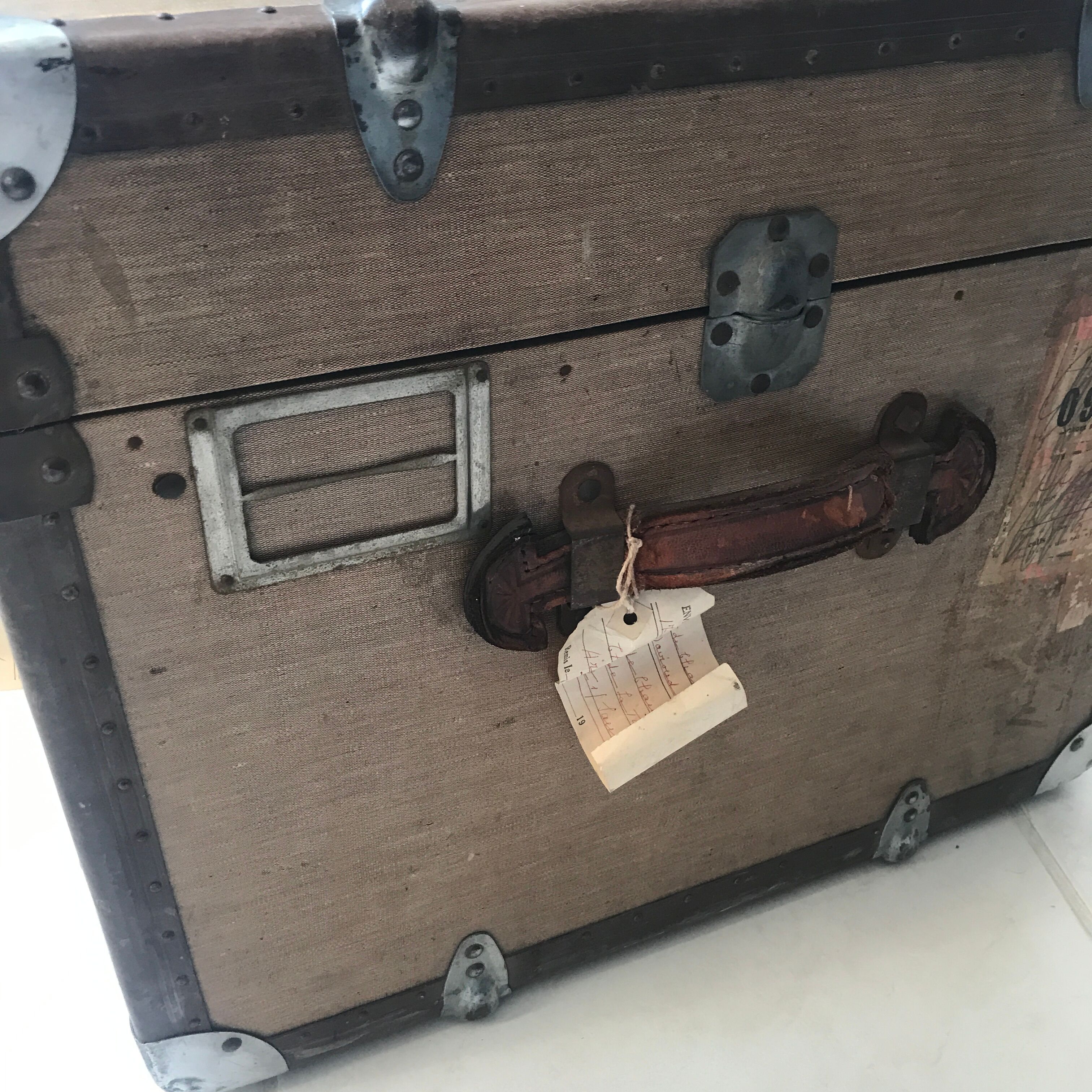 Travel trunk
