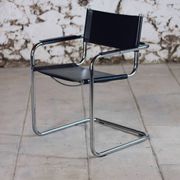 Pair of Bauhaus cantilever armchairs in chromed metal and leather, 1970