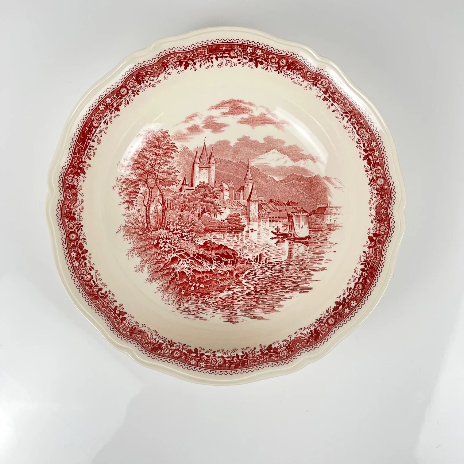 "Bowl 'Burgenland', Villeroy & Boch, red"