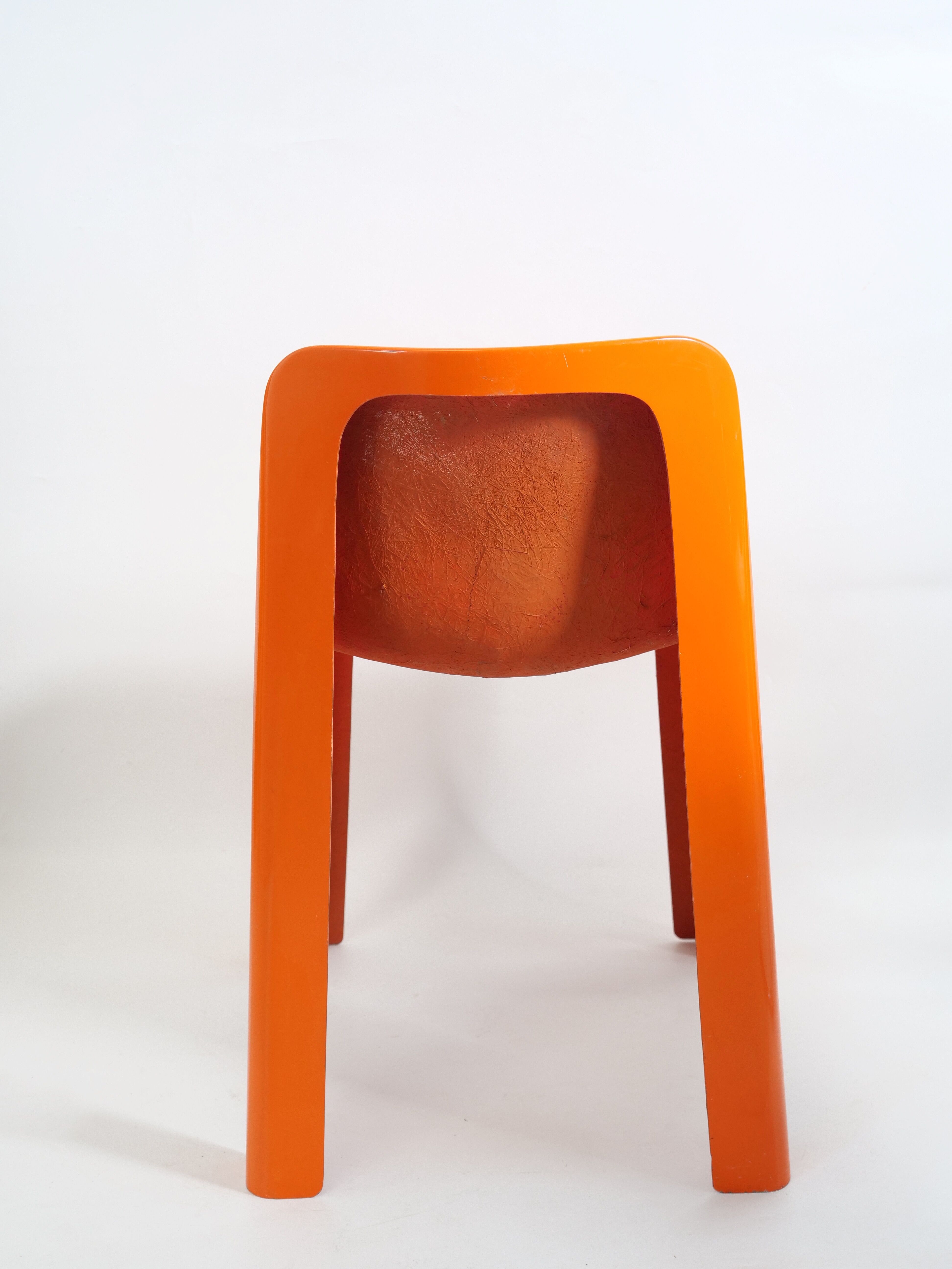Fiberglass chair by Marc Berthier model Ozoo 700