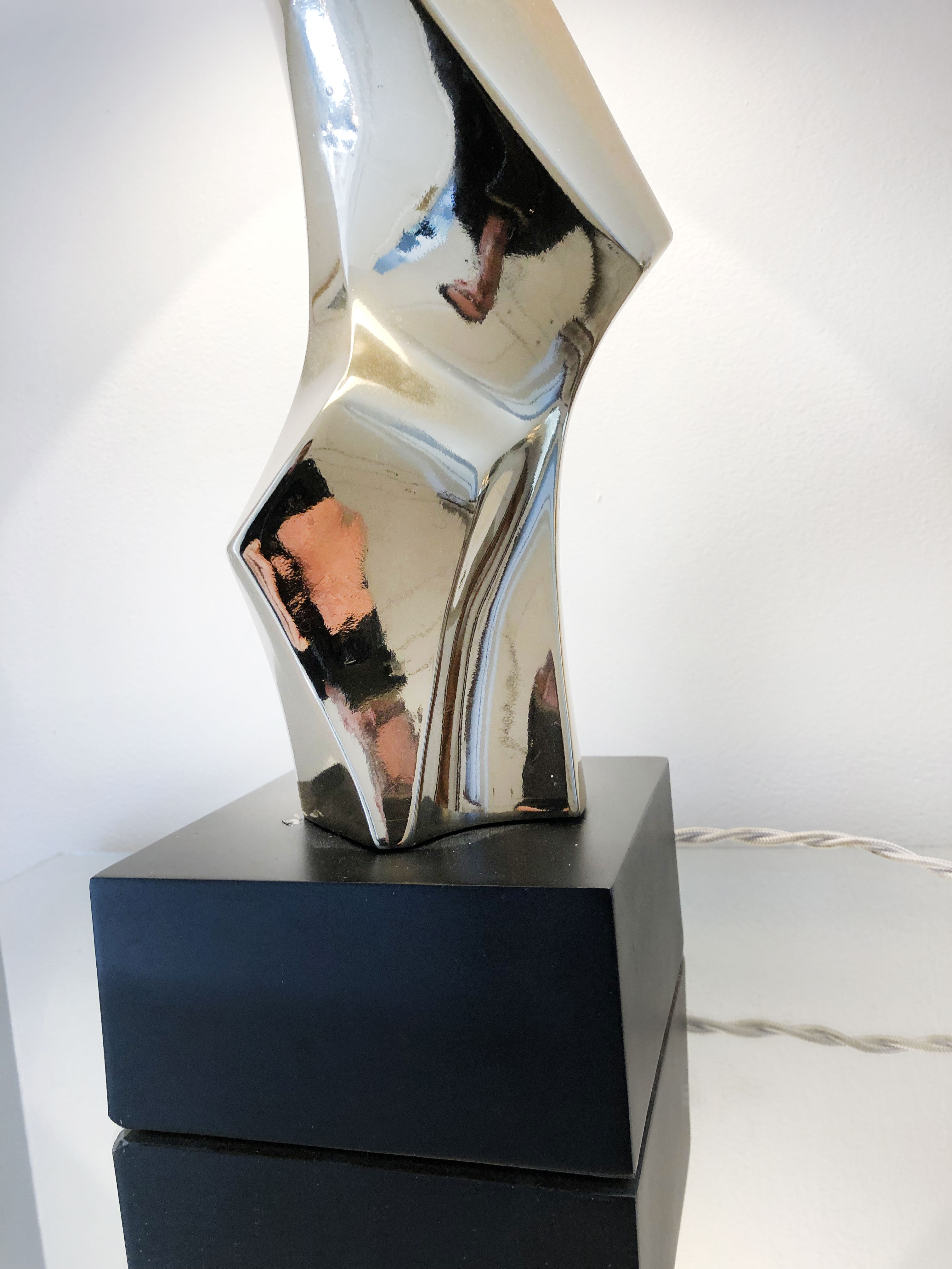 RICHARD BARR - LAUREL LAMP & CO