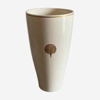 Ceramic vase by Longchamp