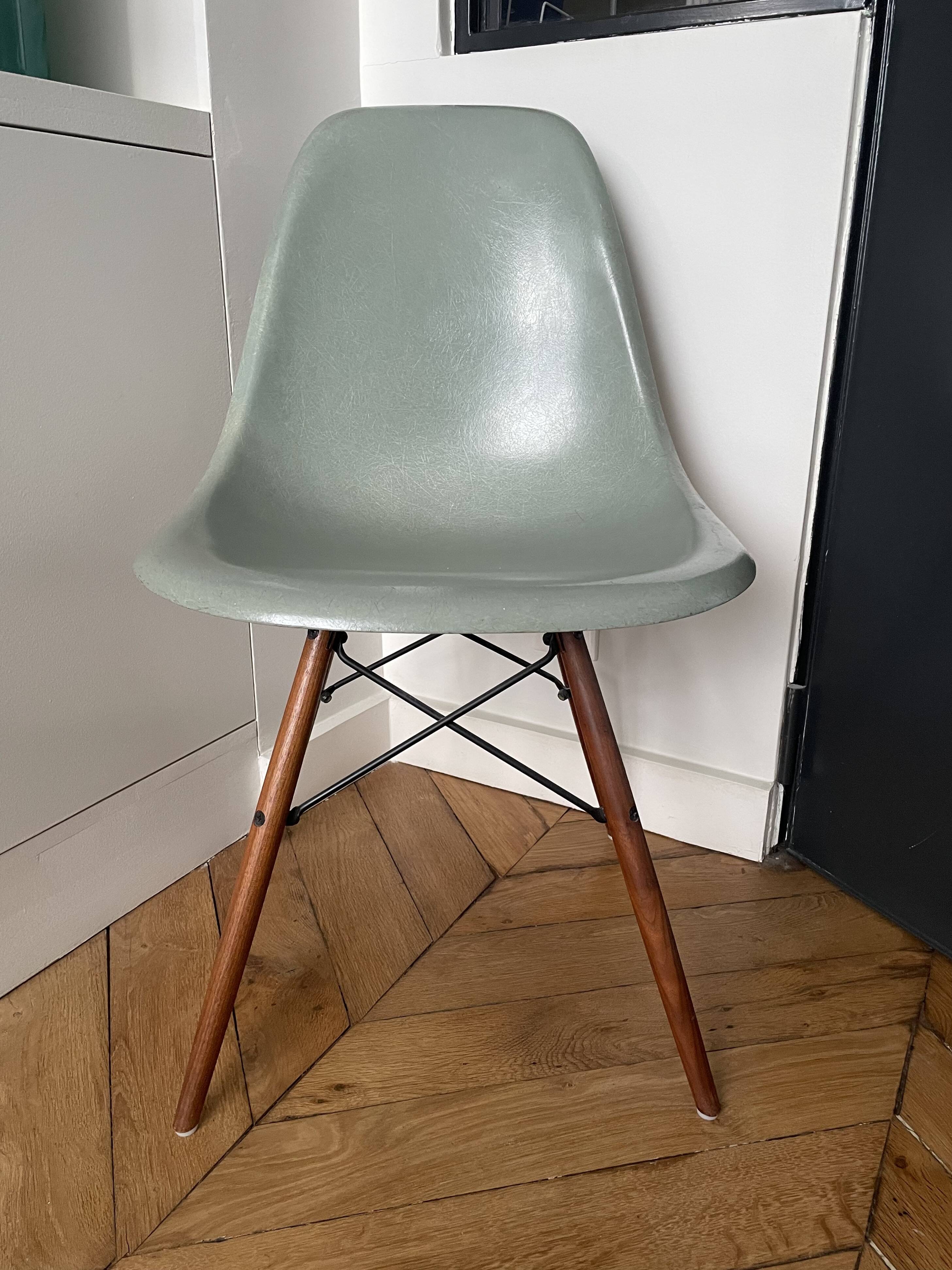 Original and vintage Herman Miller Eames chair