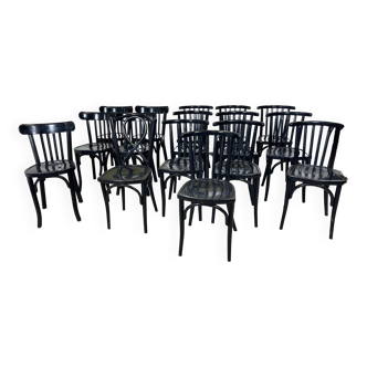 Lot de 16 chaises bistrot bois vernis noir Baumann/ Luterma anées 40/50 France