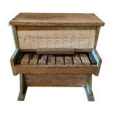 Petit piano des années 70 pour enfant