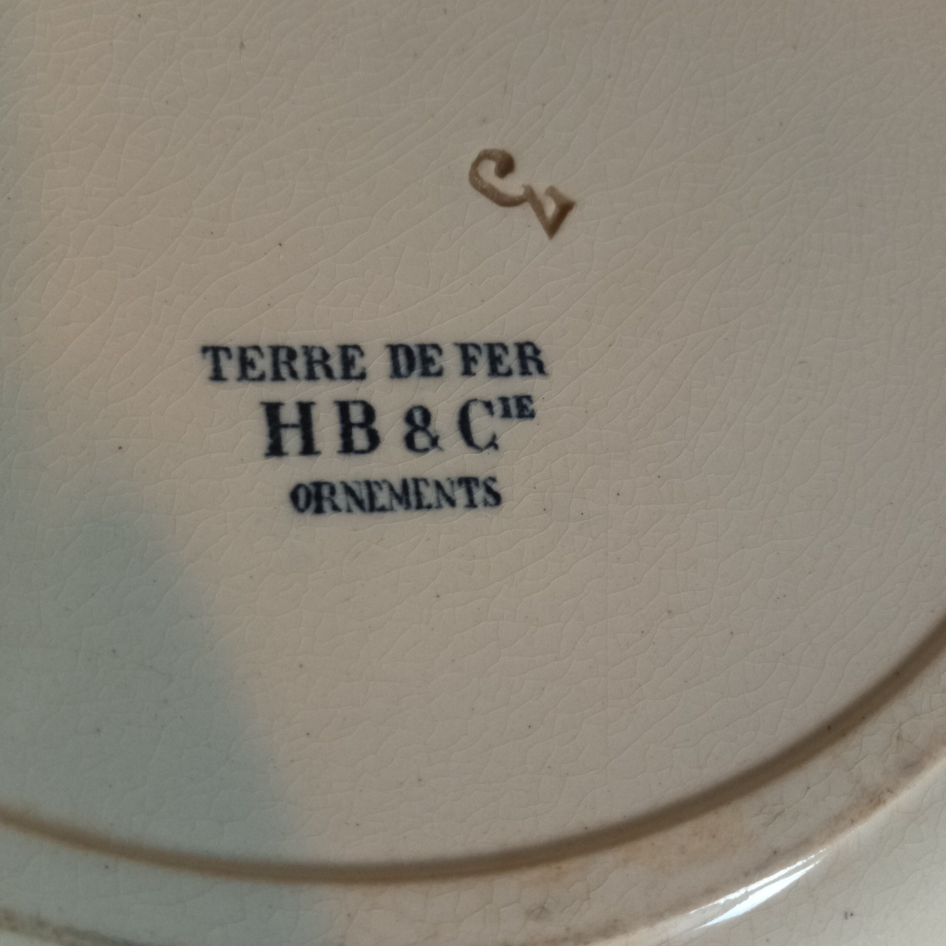 Plat de service Terre de Fer HB&Cie