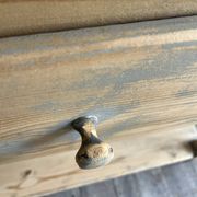 Petite console