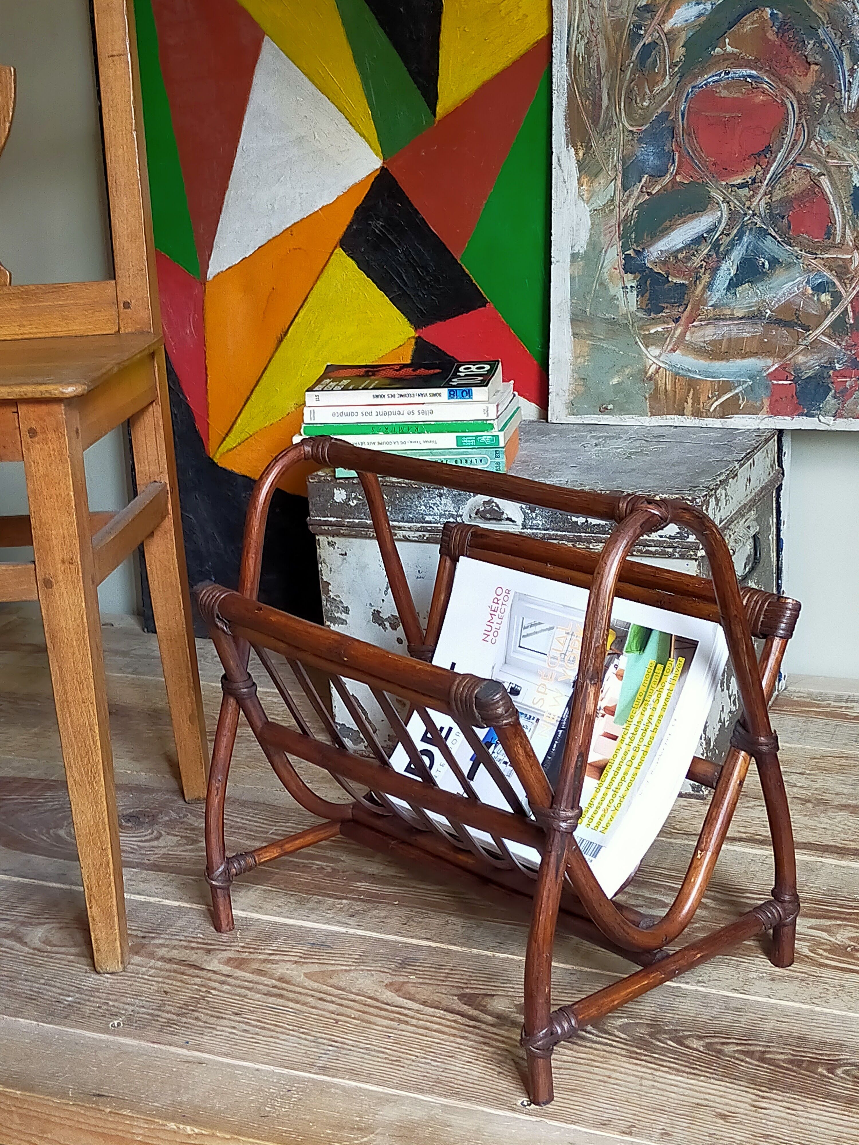 Vintage 1960s rattan magazine holder