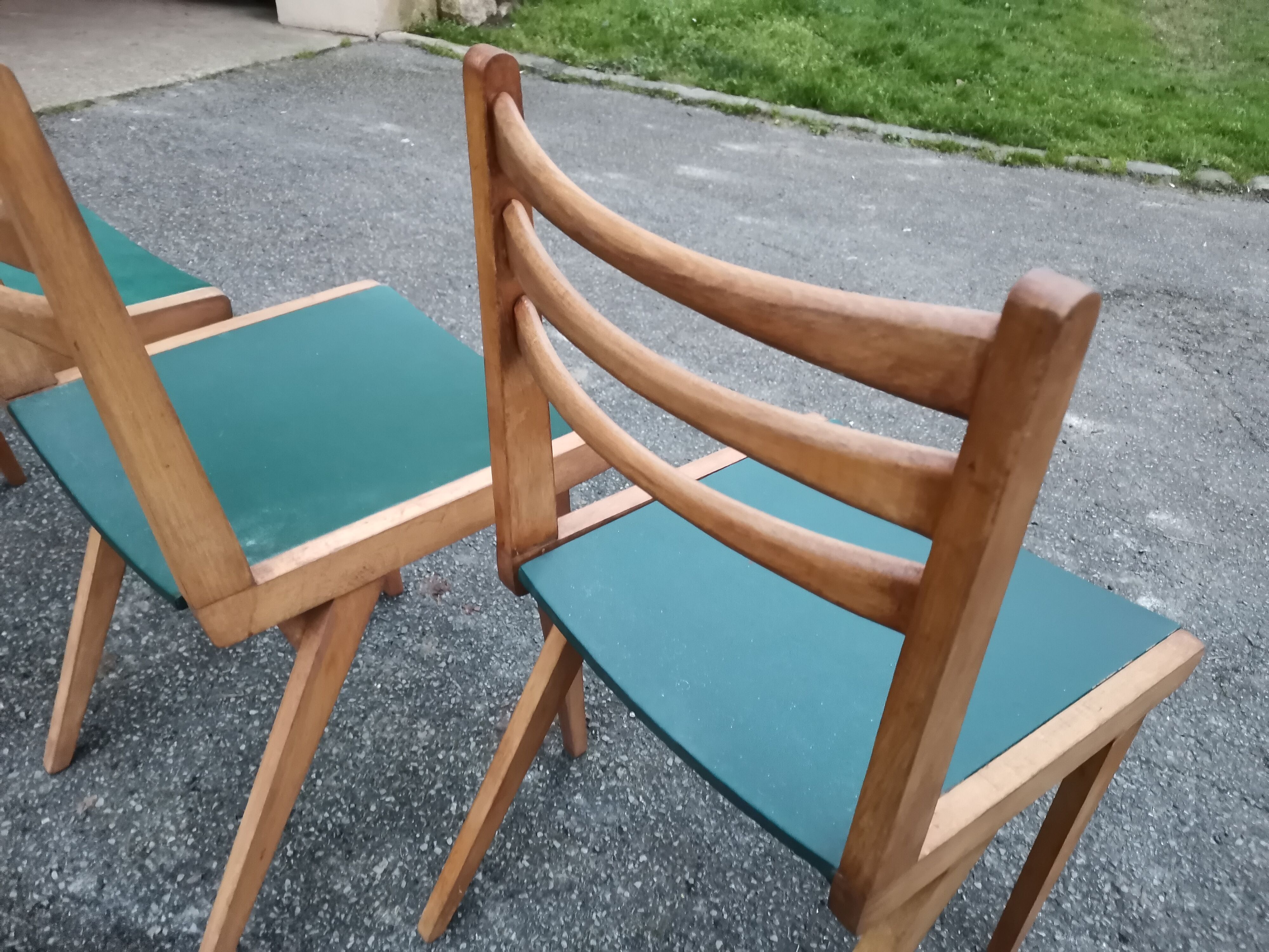 Suite de 4 chaises vintage