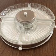 Plat de service sur plateau miroir