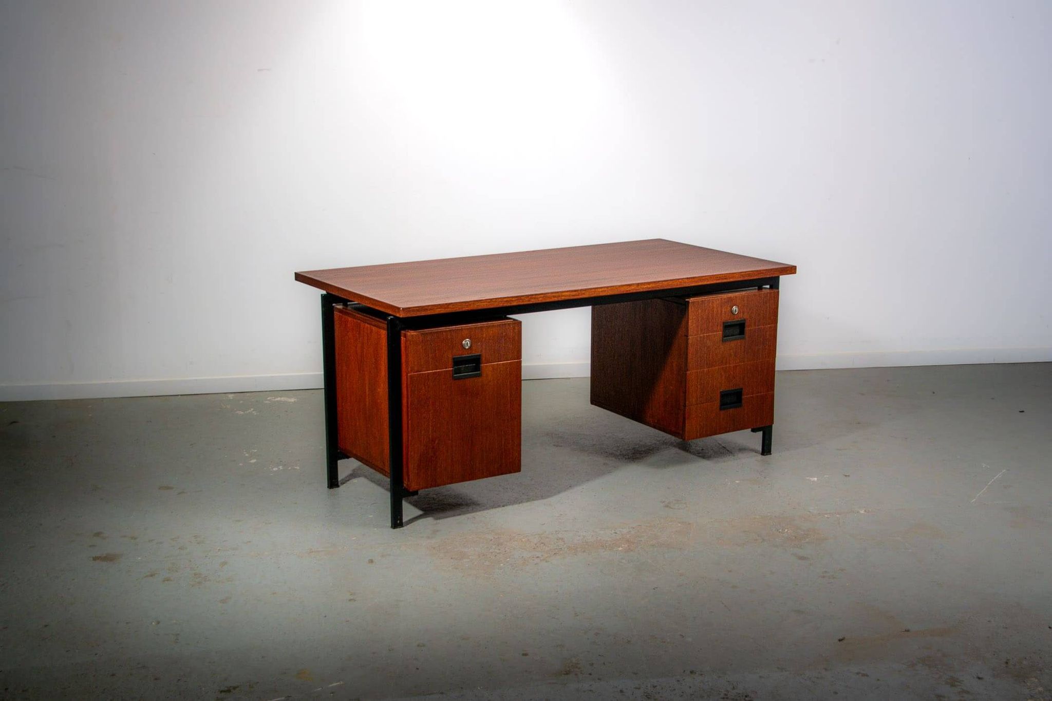 Japan Series EU02 desk by Cees Braakman for Pastoe