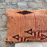 Magnifique coussin Kilim berbère vintage du Maroc