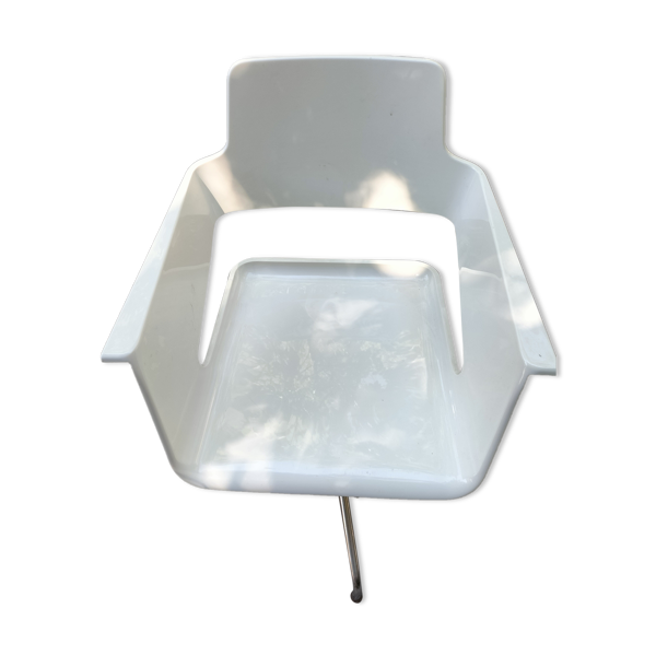 Chaise b32 ho Robby Cantarruti & Francesca Petricioh pour Arret